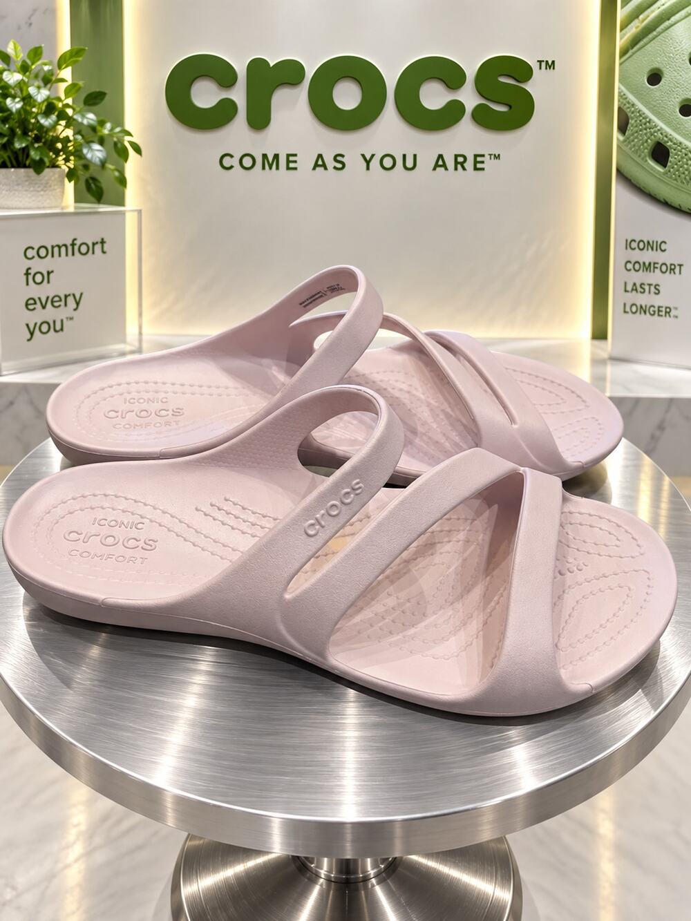 Crocs Kadee II Barely Pink Strappy Sandals Women’s Size 8